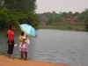 Gurue e rio.JPG (1868435 byte)