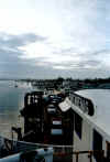 Puntarenas ferry.jpg (103458 byte)