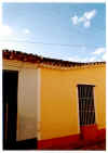 Trinidad casa amarilla.jpg (95275 byte)