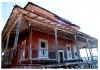 casa di legno a Cayo Granma.jpg (146554 byte)