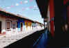 Granada, calle con banderas, 13-01-03.jpg (245448 byte)