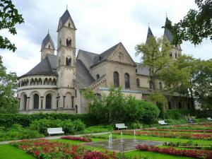 Koblenz, basilica St Kastor