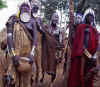 Mursi gruppo.jpg (155796 byte)