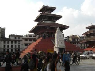 C:\Users\Casa\Desktop\paola vari\foto  kolkata + Nepal\cartella foto nepal 1\cartella foto Nepal luknaw 3\cartella foto nepal 4\345.JPG