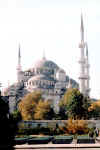 Istanbul, moschea 1996.jpg (59207 byte)