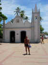 Praia do Forte davanti alla chiesa.jpg (674107 byte)