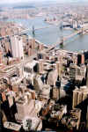 New York, i grattacieli dalla torre gemella.jpg (85147 byte)