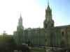arequipa-plaza des armas 02.jpg (34848 byte)