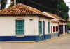 Puerto Colombia, case coloniali 18-01-02.jpg (160113 byte)